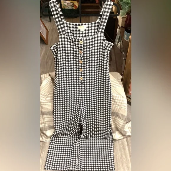 Women’s great pre-loved condition B&W MAEVE Anthropologie jumpsuit/ size small - Picture 2 of 4